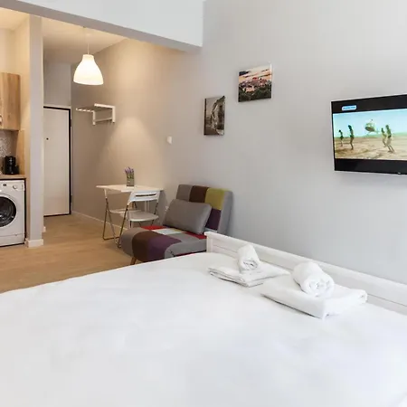 Fresh Exarcheia Studio With Balcony & Style Αθήνα