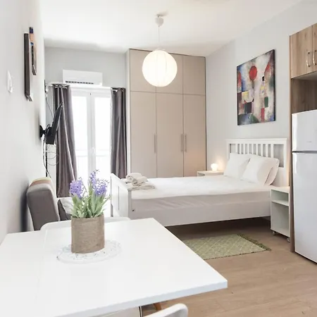 Fresh Exarcheia Studio With Balcony & Style Apartment *
